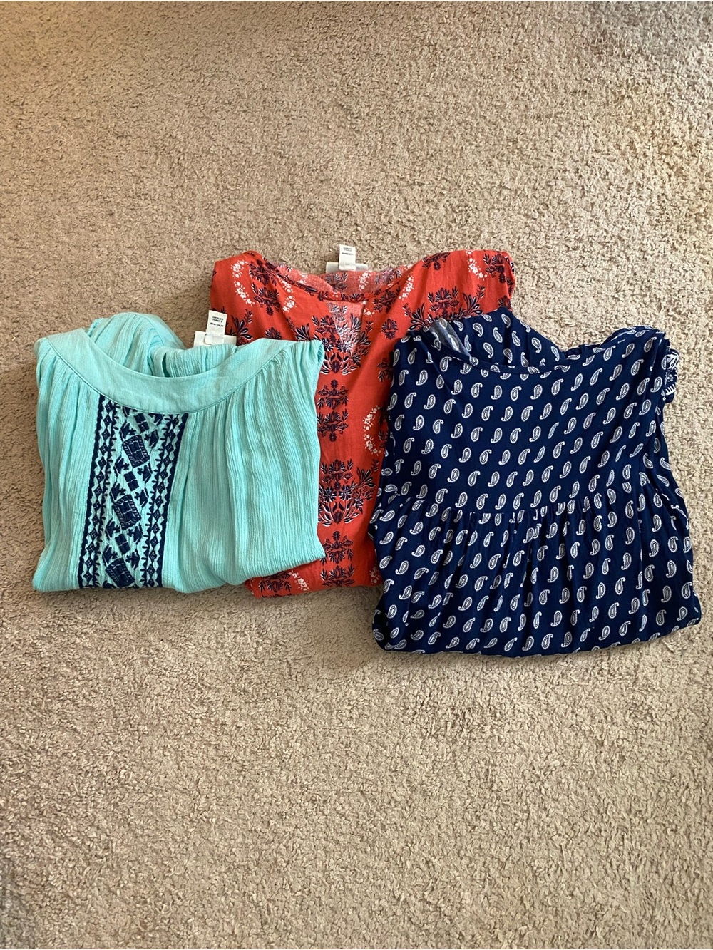 LOT of 3- St. John's Bay Mint, Coral & Navy Short Sleeve Blouses Large